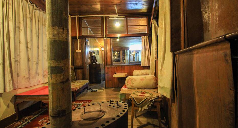 The Bellevue Hotel, Darjeeling 5